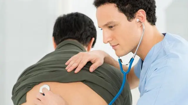 Penyebab Penyakit Pneumonia