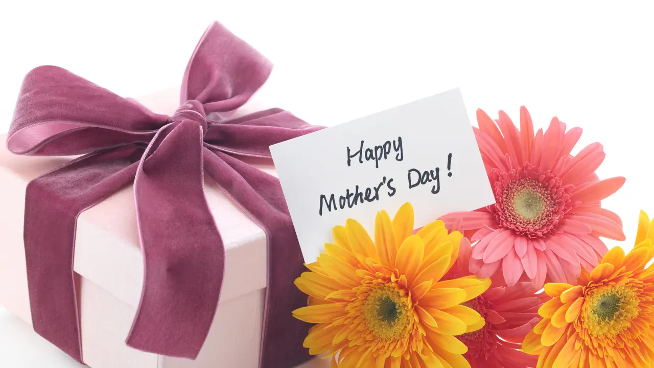 8 Cara Kreatif Agar Ibu Merasa Spesial di Hari Ibu