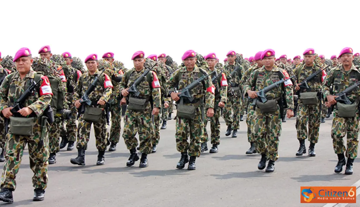Citizen6, Surabaya: Kegiatan Latihan Gabungan TNI 2012, dilaksanakan latihan Posko yang digelar di Komando Latihan Armada Timur (Kolat Armatim) mulai tanggal 20 sampai dengan 25 Oktober 2012. (Pengirim: Budi Abdillah). 