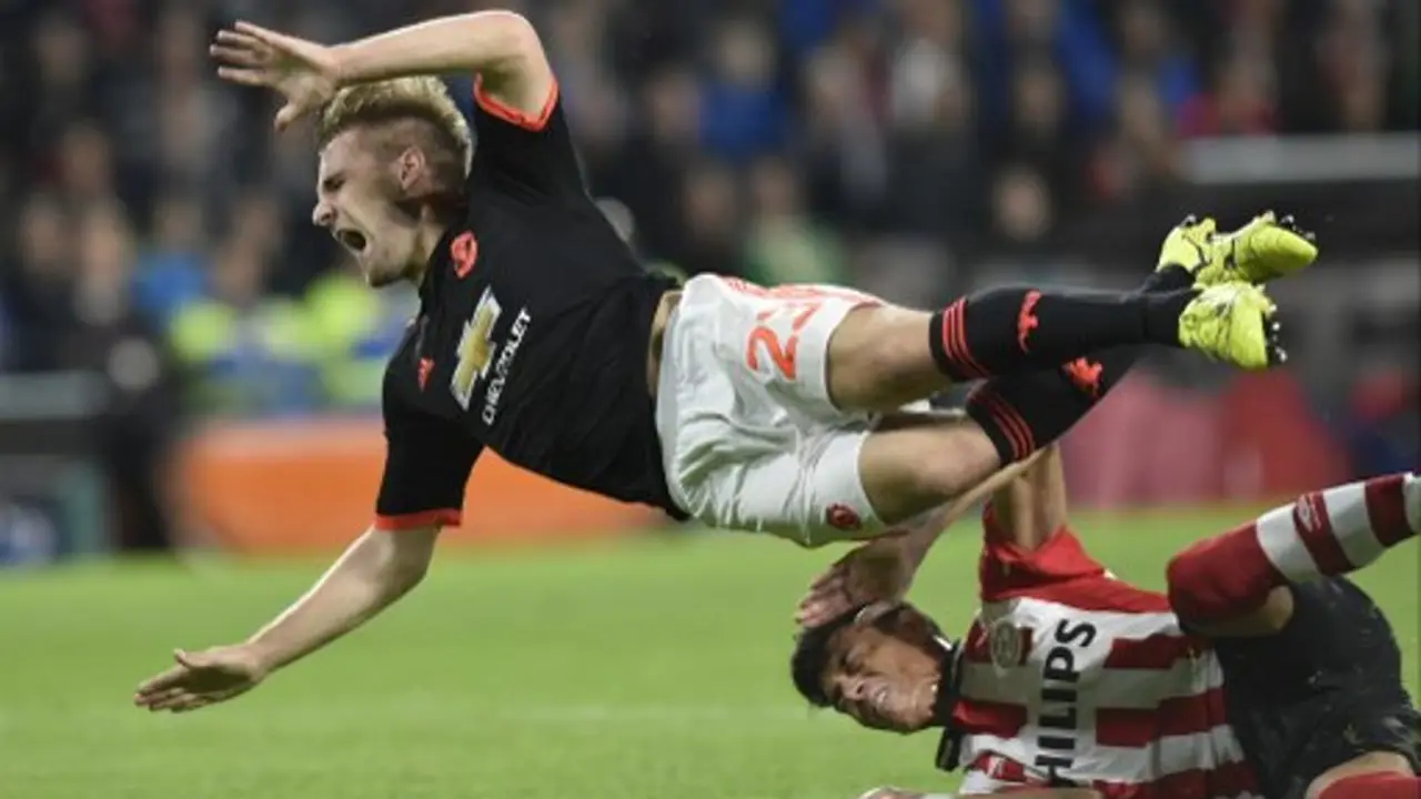 Cedera Parah Luke Shaw