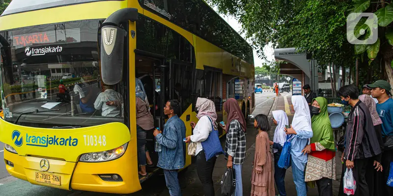 Bus Wisata Gratis di Jakarta