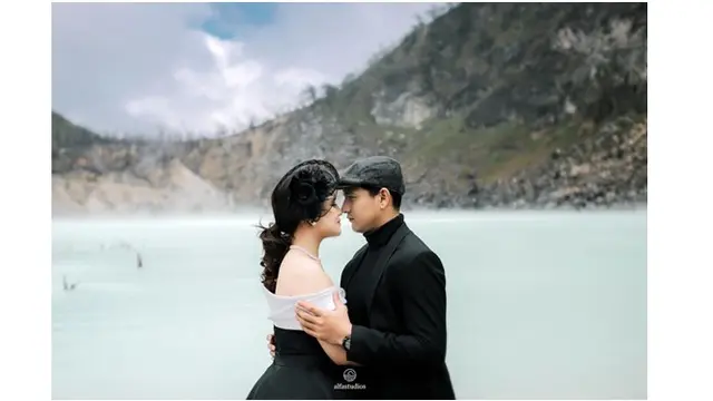 7 Potret Prewedding Masayu Clara dan Qausar Harta, Tampil Serasi