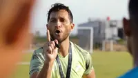 Pelatih baru Rodney Goncalves telah memimpin latihan Barito Putera di Lapangan Safin Pati Football Academy (SPFA),  Mojoagung, Trangkil, Pati, Kamis (22/9/2022). (Bola.com/Gatot Susetyo)