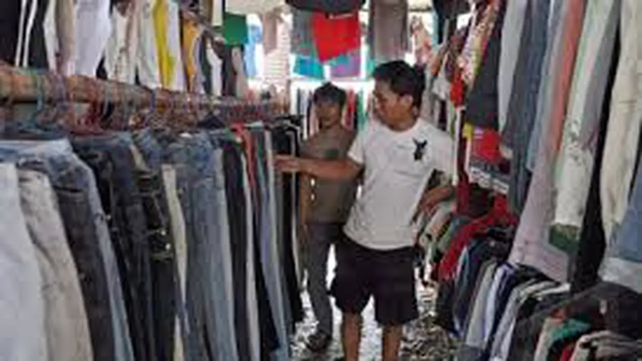 Kemendag akan Lakukan Sosialisasi Bahaya Pakaian Bekas