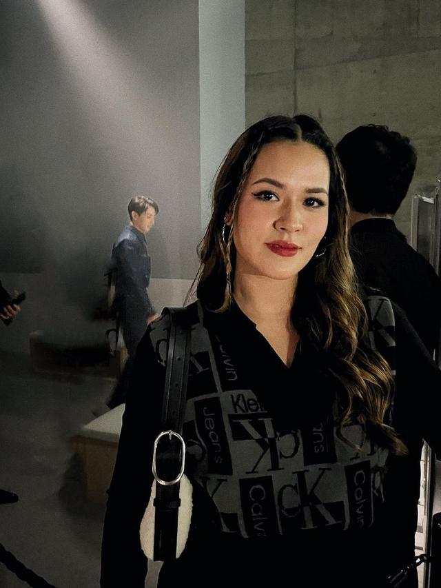 8 Momen Raisa Bertemu Jungkook BTS dan Rowoon di Jepang Ini Bikin Iri Fans