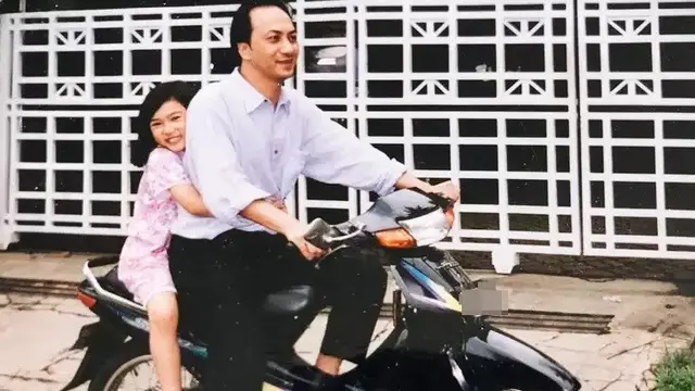 Isyana Sarasvati saat muda