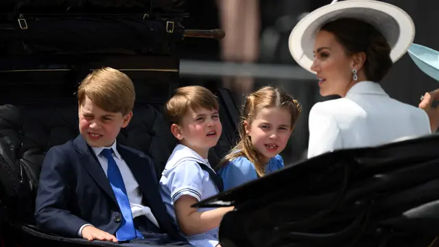 Pangeran Louis, Putri Charlotte, dan Pangeran George