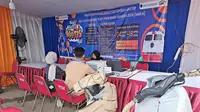 Daop 3 Cirebon resmi membuka stand layanan angkutan motor gratis di Stasiun Parujakan Cirebon. (Ist)