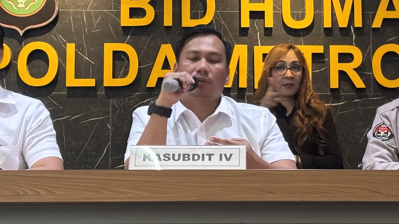 Kasubdit IV Ditres Siber Polda Metro Jaya AKBP Herman Edco Wijaya Simbolon.