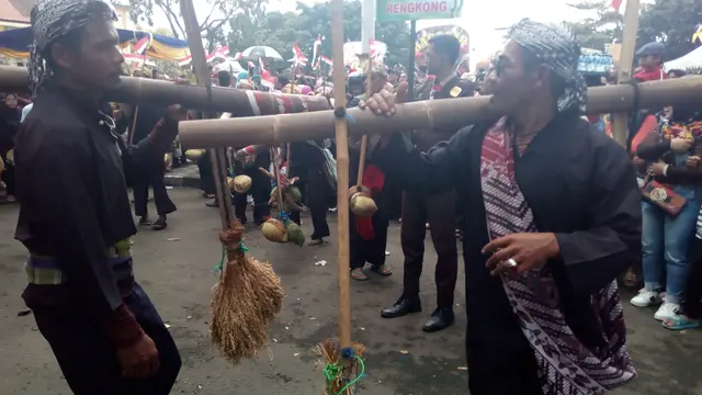 Kesenian Gesrek memeriahkan pesona budaya Garut