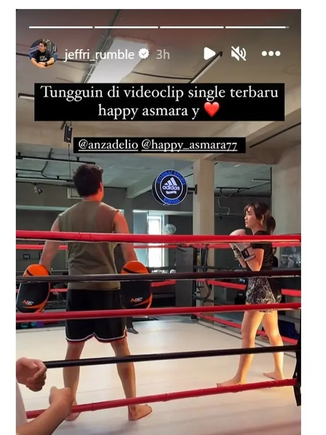 6 Potret Happy Asmara saat Latihan MMA untuk Video Klip Terbarunya Ini Curi Perhatian