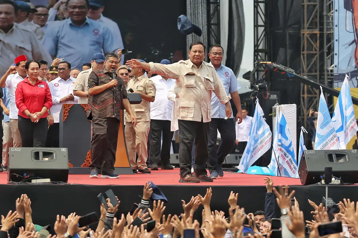 Momen Presiden Prabowo Hadiri Perayaan Hari Buruh Internasional di Monas