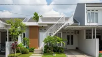 9 Contoh Rumah Type 45 dengan Rooftop dan Taman Samping Kecil, Hunian Modern