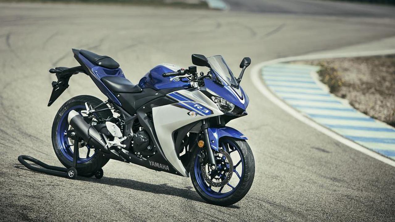 Pirelli Jadi Ban Resmi Yamaha R3