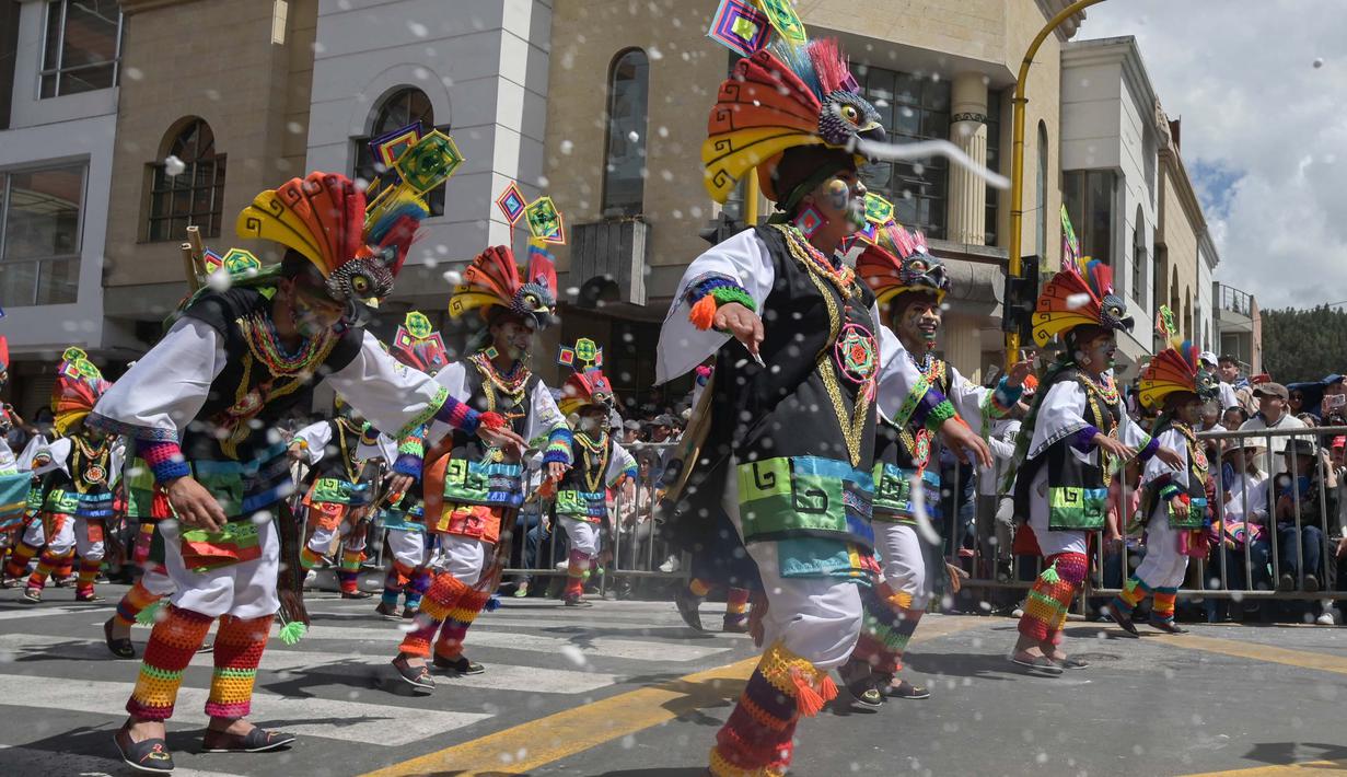 Karnaval ini berasal dari perpaduan ekspresi keragaman etnis di wilayah Pasto, Kolombia. (JOAQUIN SARMIENTO/AFP)