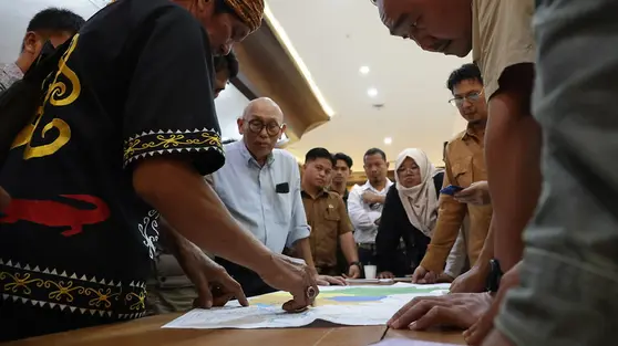 Komitmen Menjaga Hutan Adat, Jaga Kelestarian