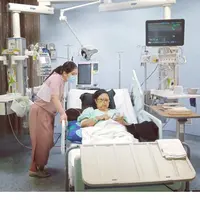 Potret Annisa Pohan setia temani Ani Yudhoyono (Sumber: Instagram/annisayudhoyono)