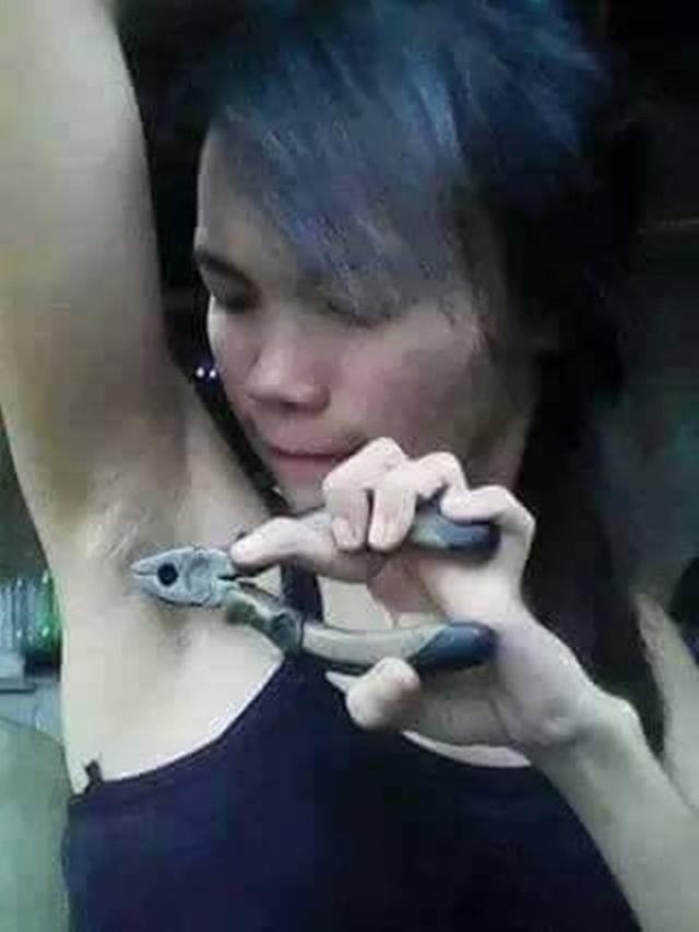 6 Tingkah Gokil Orang Ini Sangat Tidak Berfaedah, Absurd Banget