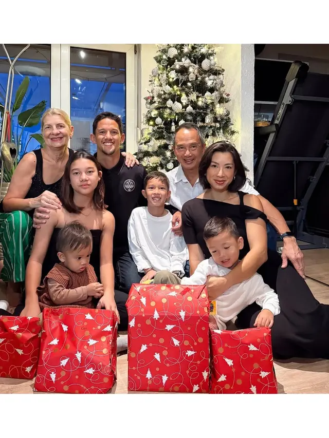 6 Artis Ini Rayakan Natal 2024 di Luar Negeri, Penuh Bahagia Bareng Anak
