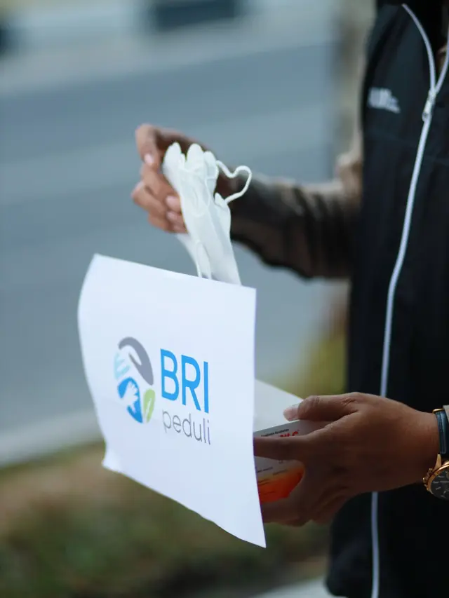 BRI Peduli Salurkan 270 Mesin Pompa Air untuk Percepat Penanganan Karhutla di Kalimantan
