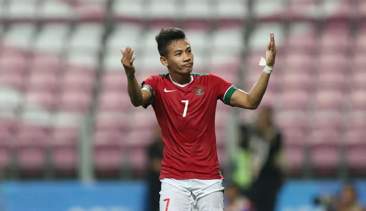 Ekspres Ahmad Nufiandani setelah mencetak gol kedua Indonesia U-23 ke gawang Kamboja U-23. (Bola.com/Arief Bagus)