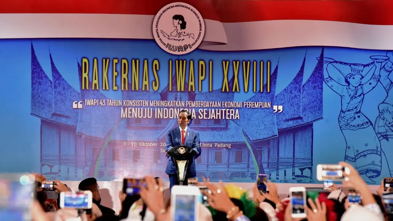 Buka Rakernas IWAPI, Jokowi Dorong Pengusaha Perempuan Ekspansi ke Mancanegara