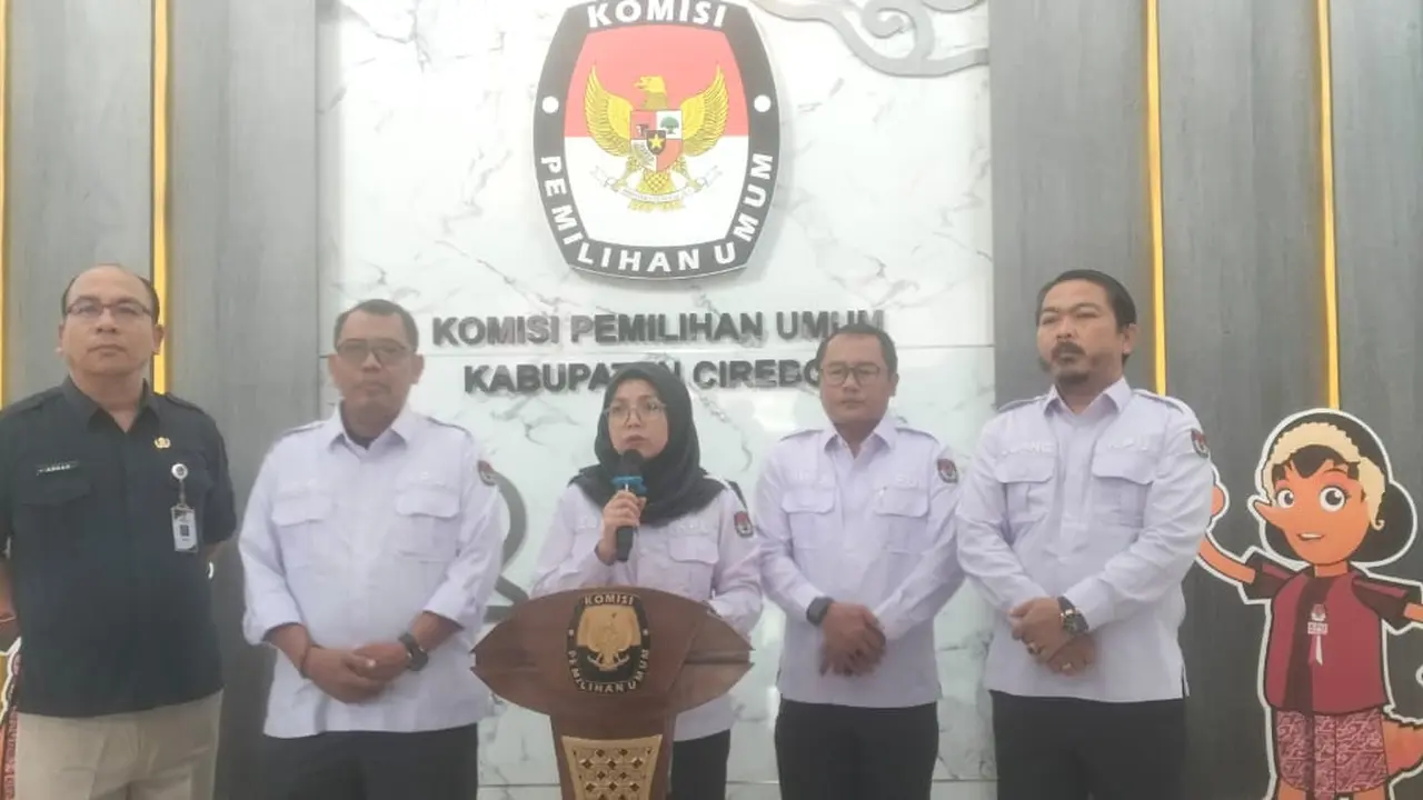 Lolos Syarat Administrasi, Empat Bapaslon Pilbup Cirebon 2024 Akan Diundi Nomor Urut