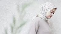Bagi Anda yang memiliki balita berikut tips memilih dan mengenakan hijab yang nyaman dari Ayudia Bing Slamet.