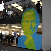 Ditempel di jendela, kertas memo ini dikreasikan jadi bentuk-bentuk lucu yang bikin kamu pasti suka!