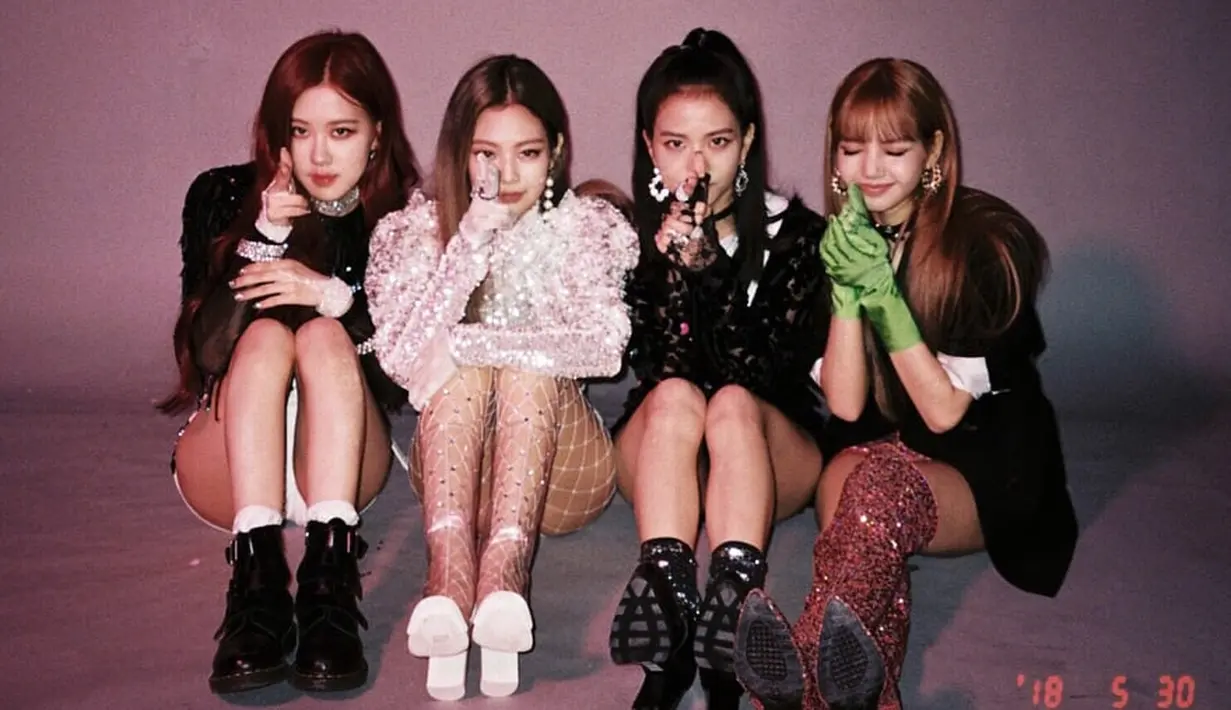 "Setelah enam bulan kami hanya berpikir jika kami harus segera comeback, dan setelah itu jadi satu tahun, kami ingin memberi penggemar sesuatu yang baru," tuturnya. (Foto: soompi.com)