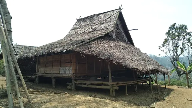 Rumah Adat Banten