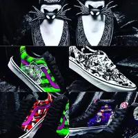 Intip koleksi sneakers terbaru dari Vans yang berkolaborasi dengan film The Nightmare Before Christmas (Foto: instagram/disneynew55)