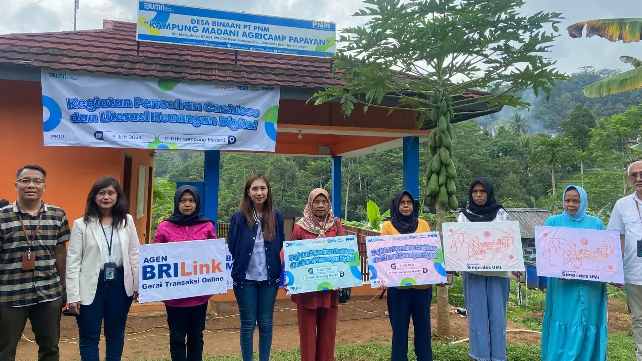 PNM Terus Tingkatkan Literasi dan Inklusi Keuangan Digital Nasabah Mekaar