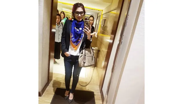 Jadi Pembantu, Ini 6 Potret Terbaru Pemeran Sinetron Kolosal Revi Mariska