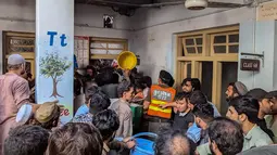 Atap Sekolah di Pakistan Ambruk, 28 Siswa Tewas