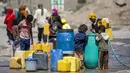 Perpaduan mengerikan antara perang dan perubahan iklim hanya memperparah masalah air di negara itu. (AHMAD AL-BASHA / AFP)