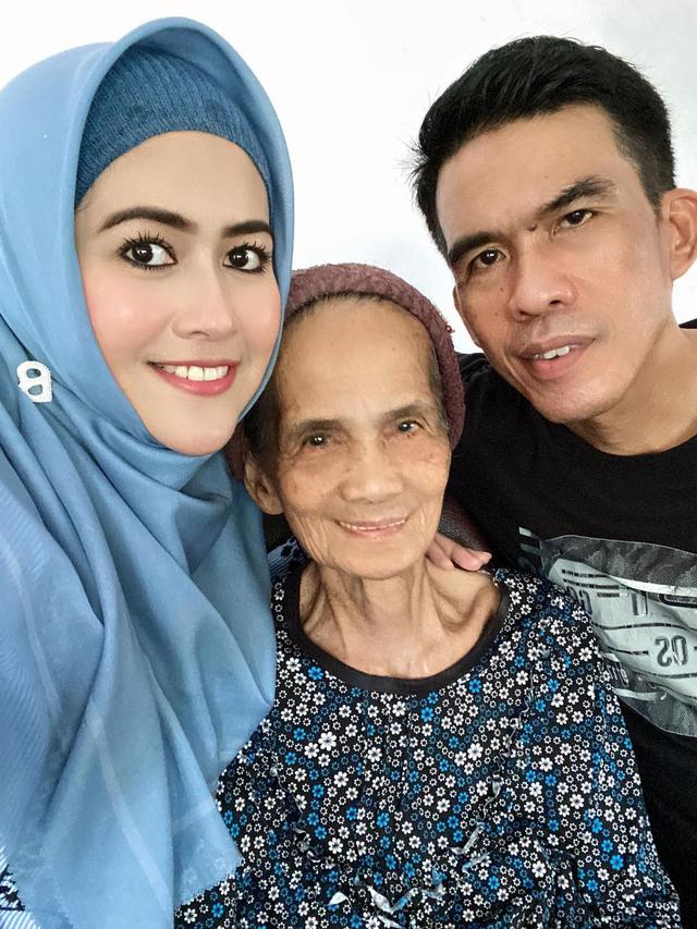 Segera Menetap di Sulawesi, Ini 6 Potret Meggy Wulandari Bareng Keluarga Suami