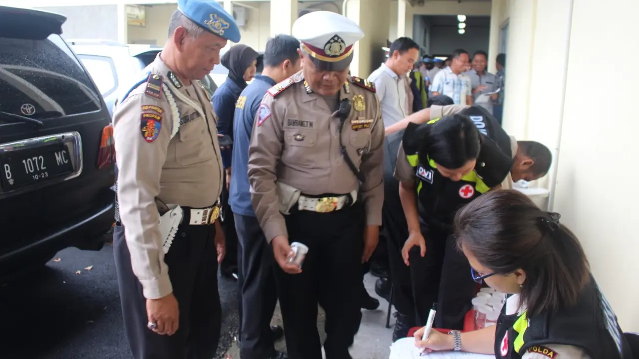 Surprise! Propam Polda Lakukan Tes Urine Dadakan di Mapolres Bandara Soetta