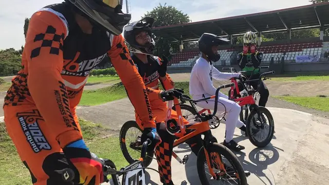 Ratusan Atlet Ikut Kejurnas BMX 2022