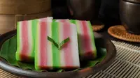 6 Resep Kue Lapis Tepung Beras 500 Gram, Lembut dan Mudah Dibuat