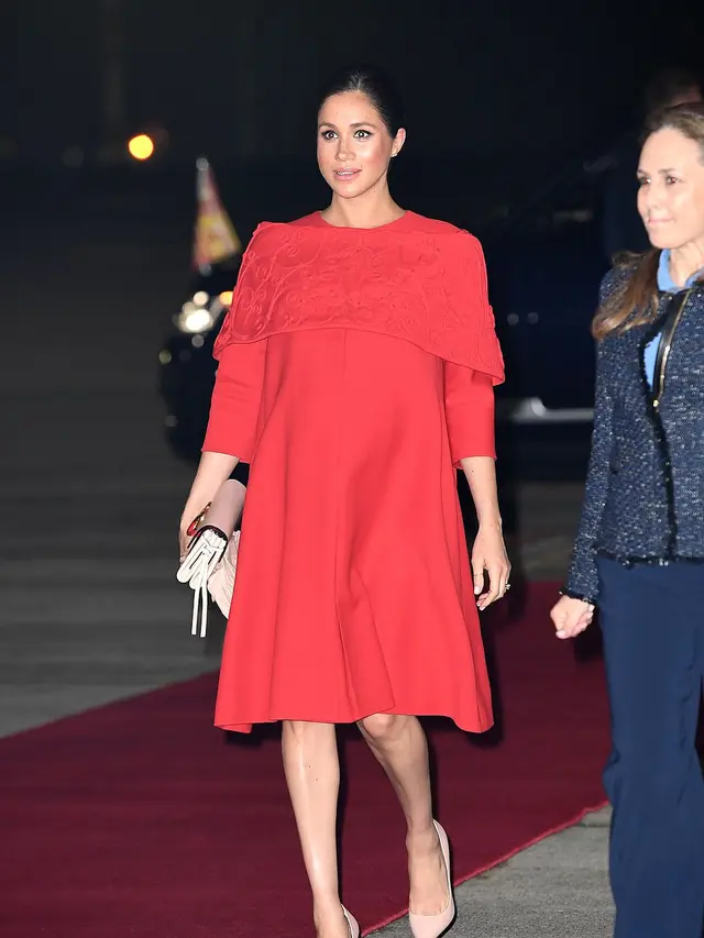 Harga busana hamil Meghan Markle