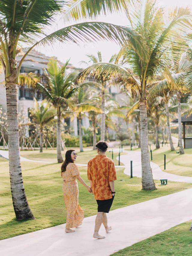 6 Momen Manis Nisya Ahmad dan Suami saat Liburan di Bali, Habiskan Waktu Berdua