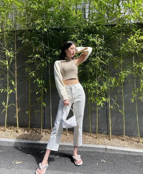 Korean crop store top outfit