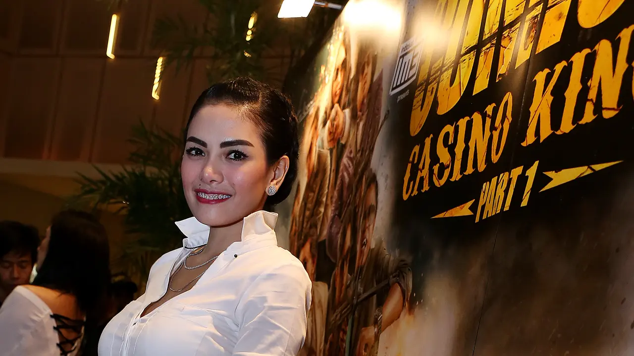 [Bintang] Nikita Mirzani