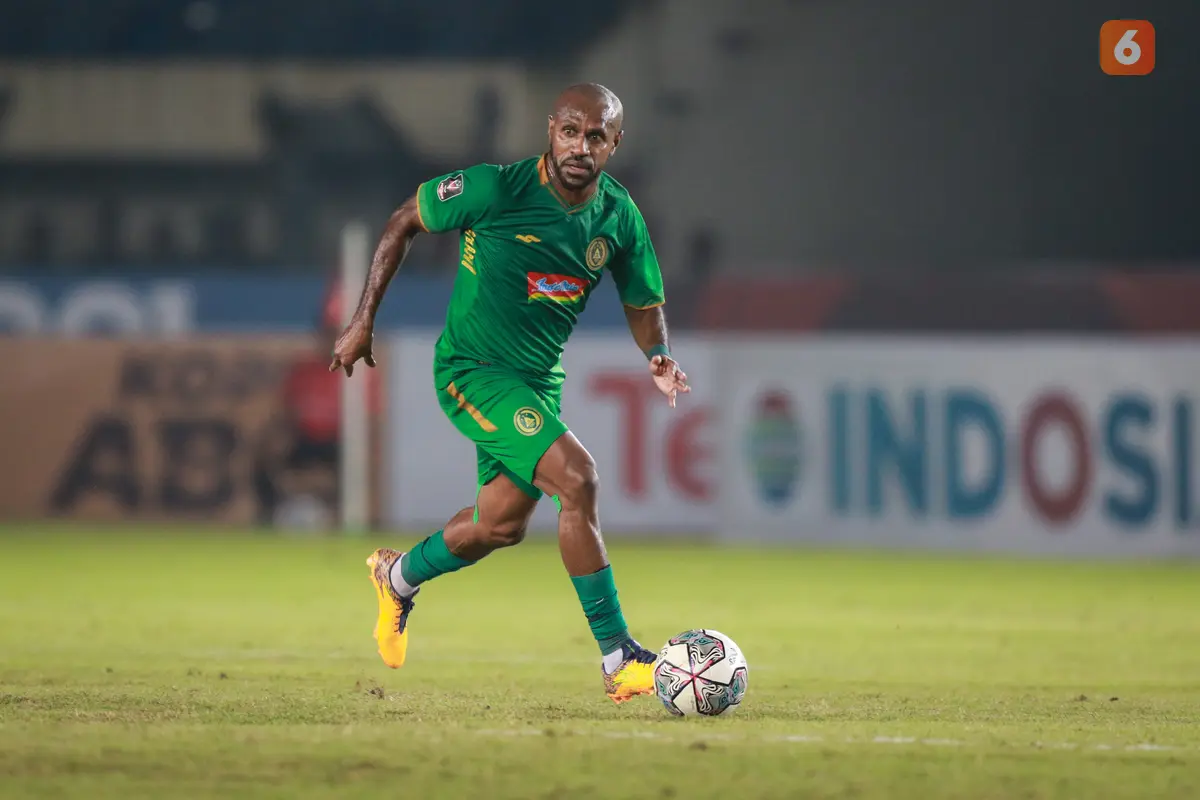 Foto: Aksi-aksi Menarik Saat PSS Sleman Jegal Langkah Persib Bandung ke Semifinal Piala Presiden 2022