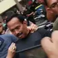Wali Kota Blitar Samanhudi Anwar saat diamankan di Polda Jatim. (Dian Kurniawan/Liputan6.com)