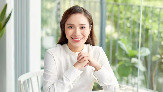 mandiri sukses cantik bekerja karir