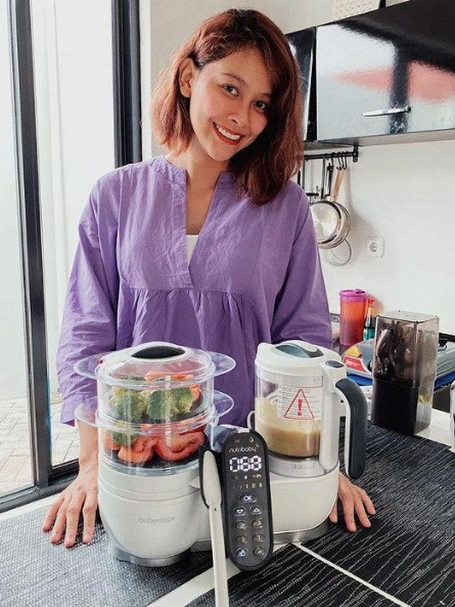 7 Potret Rumah Bunga Jelitha dan Syamsir Alam, Minimalis