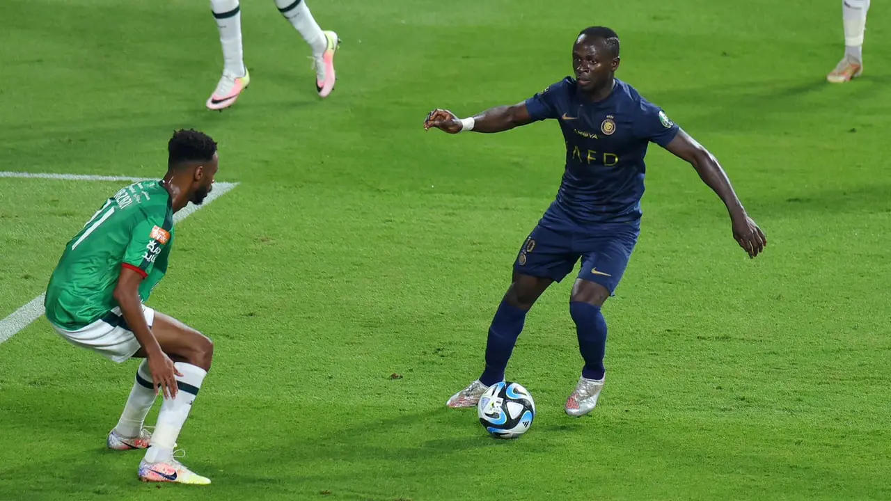 Foto: Sadio Mane Jadi Pahlawan Kemenangan Al-Nassr di Piala Raja Arab Saudi 2023