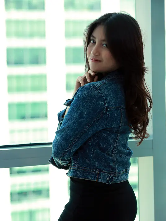 Masing-masing pemain merasakan pengalaman berharga selama proses syuting. Film yang diangkat dari novel berjudul sama karangan Ilana Tan ini dijadwalkan mulai tayang di bioskop pada 23 Desember 2015. (Deki Prayoga/Bintang.com)